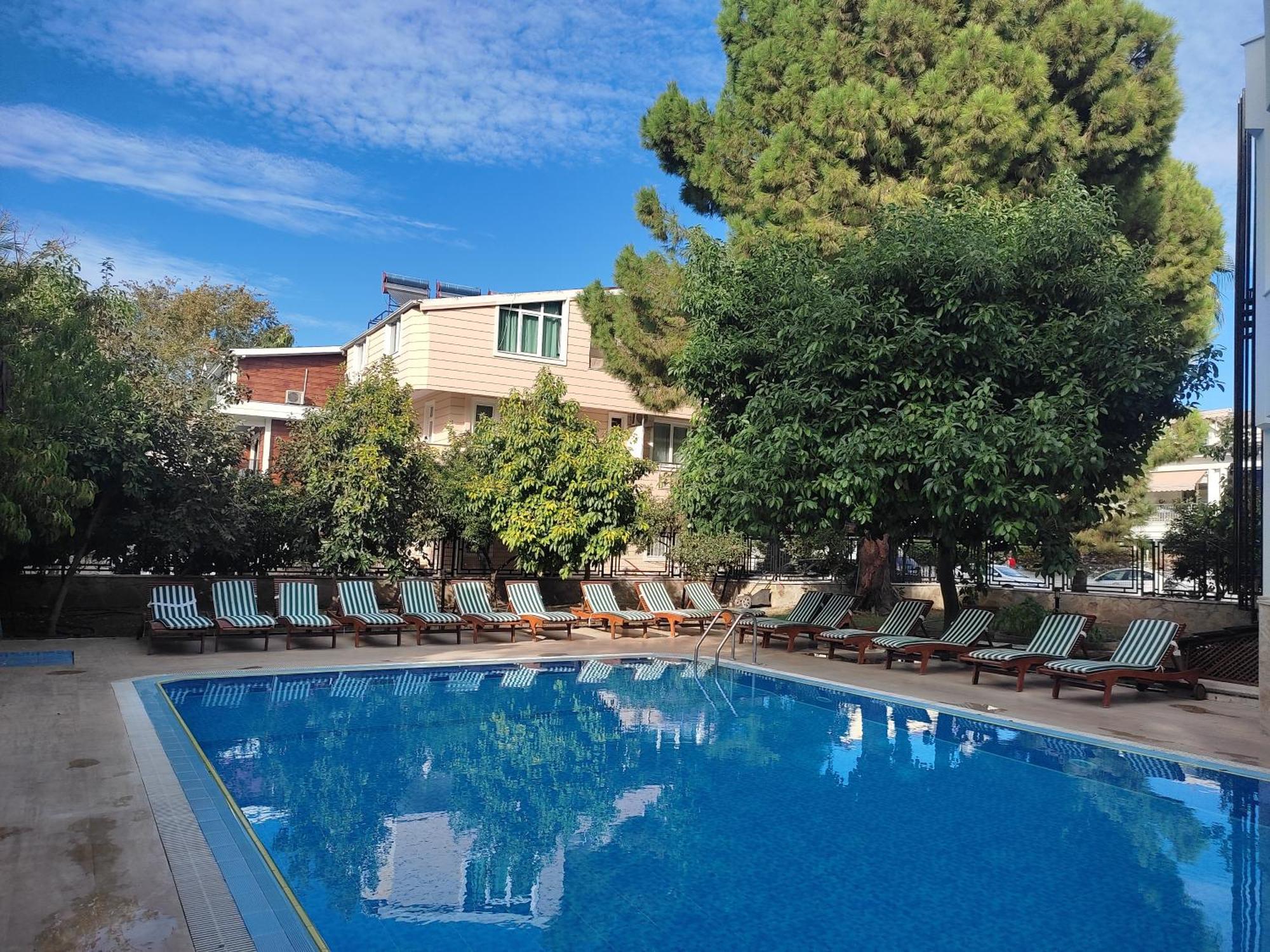 Garden Prizma Pension Kemer Habitación foto